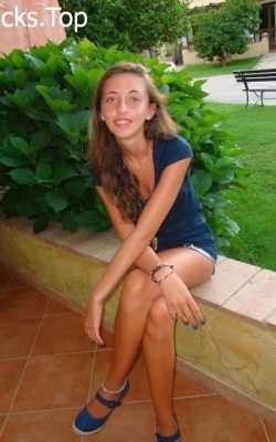 Descargar Pack Porno de Carolina Culona bien cogida +video