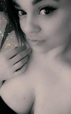 Descargar Pack Porno de Devorar mi coño