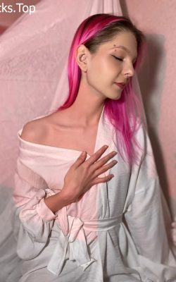 Descargar Pack Porno de Ellen bella morrrita delgadita pelo pintado