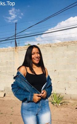 Descargar Pack Porno de Jovencita mexicana manda nudes