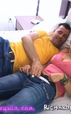 Descargar Pack Porno de la esposa puta infiel con el vecino folla +nudes