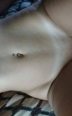 Descargar Pack Porno de tetona rubia peteando+video